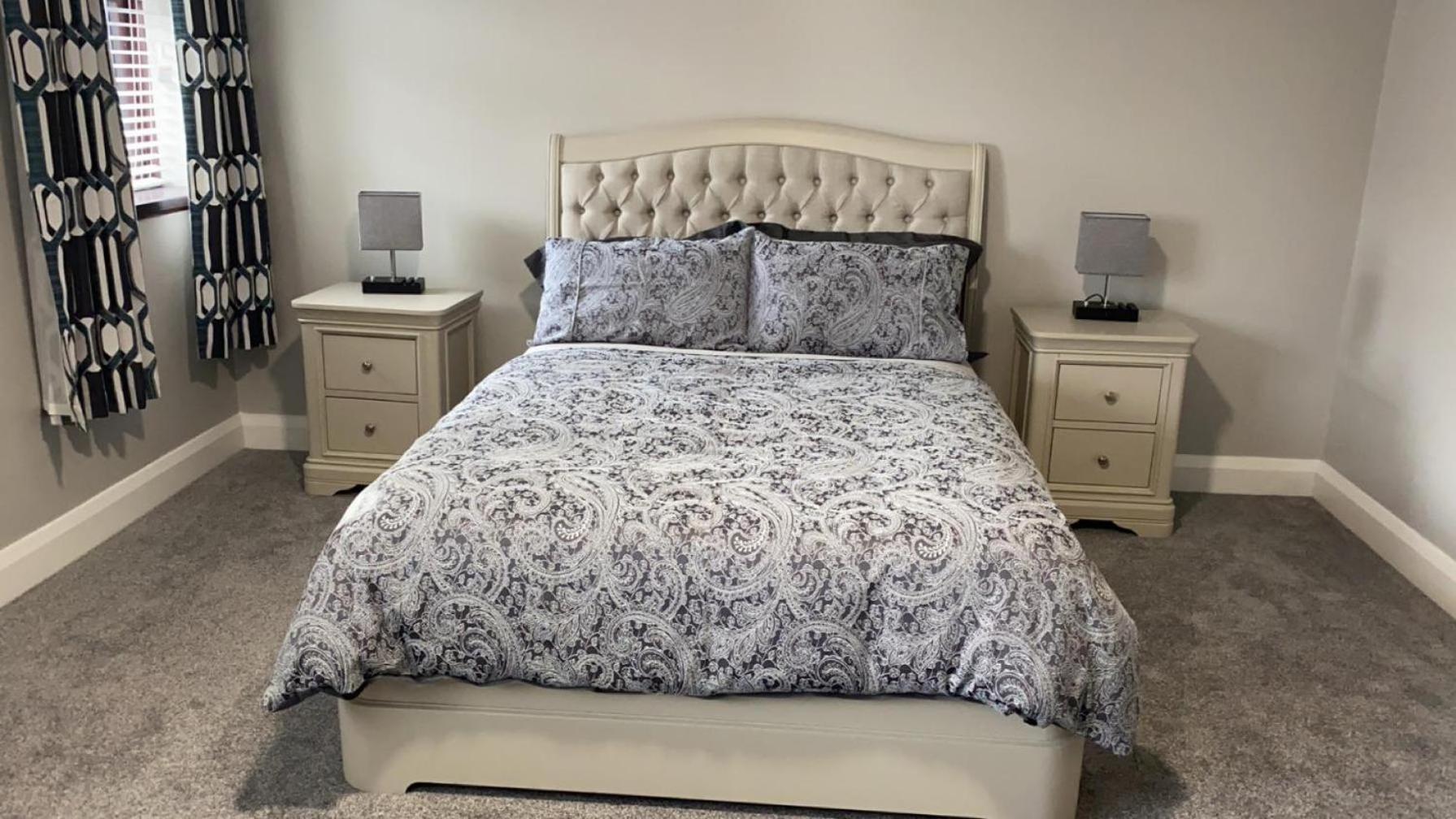 Johnny Murphy'S Guest Rooms Meigh エクステリア 写真